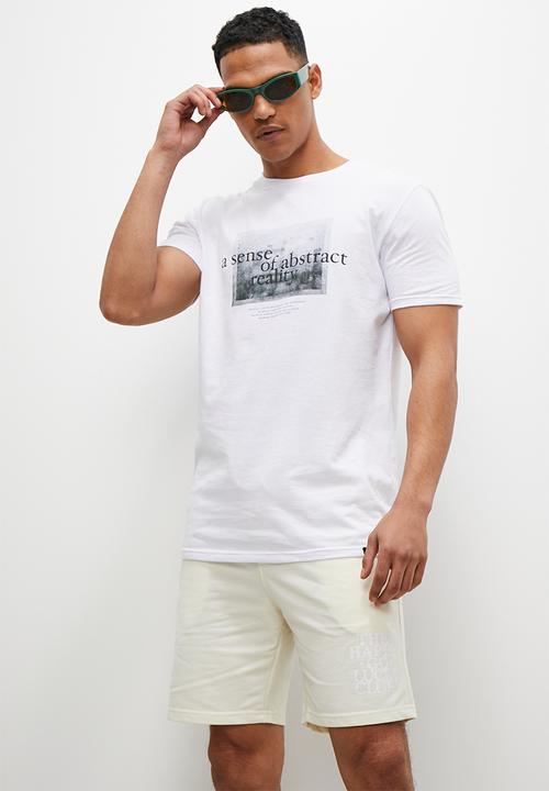 Superbalist - Abstract crew neck tee - white