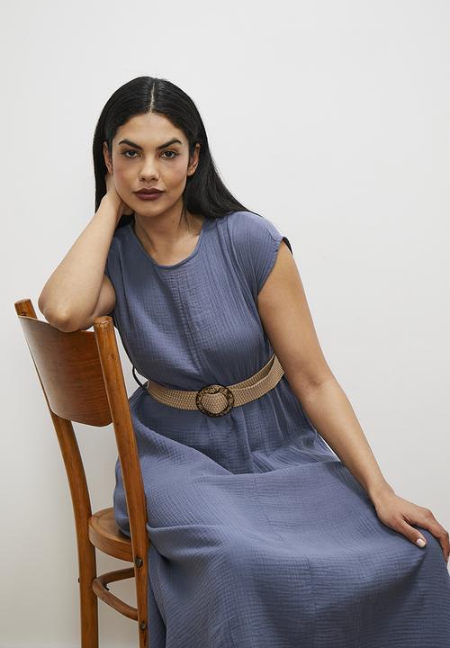 edit - Texture grown on sleeve with belt - navy