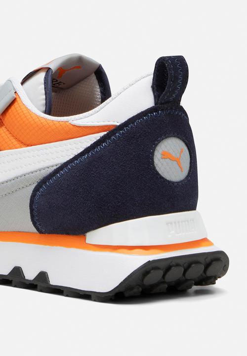 PUMA - Rider FV "Future Vintage" 