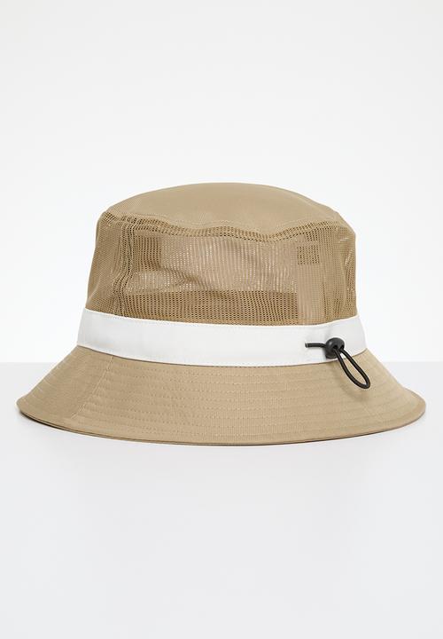 Calvin Klein - Sport essentials bucket hat ut - travertine