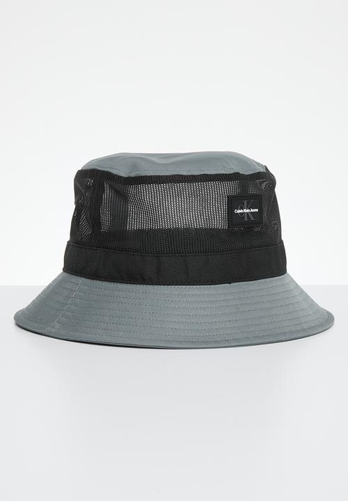 Calvin Klein - Sport essentials bucket hat ut - overcast grey