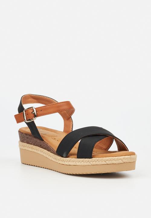 Butterfly Feet - Tammy 1 wedge heel - black