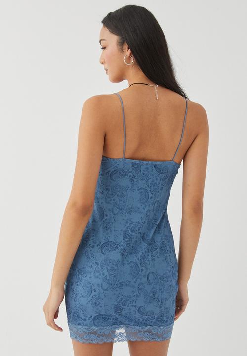 Supré  - Blair mesh mini dress - sidney paisley blue slate