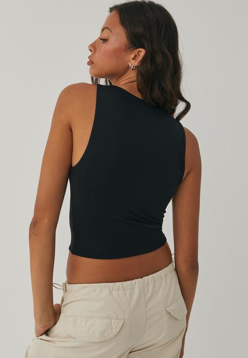 Supré  - Luxe cropped tank - black