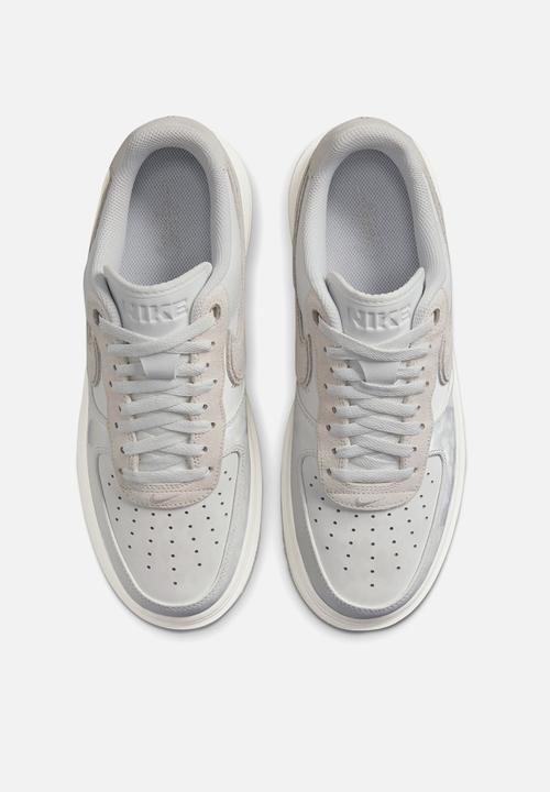 Nike - Air force 1 Luxe