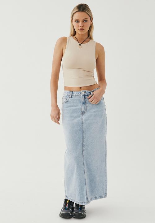 Supré  - Luxe cropped tank - london beige