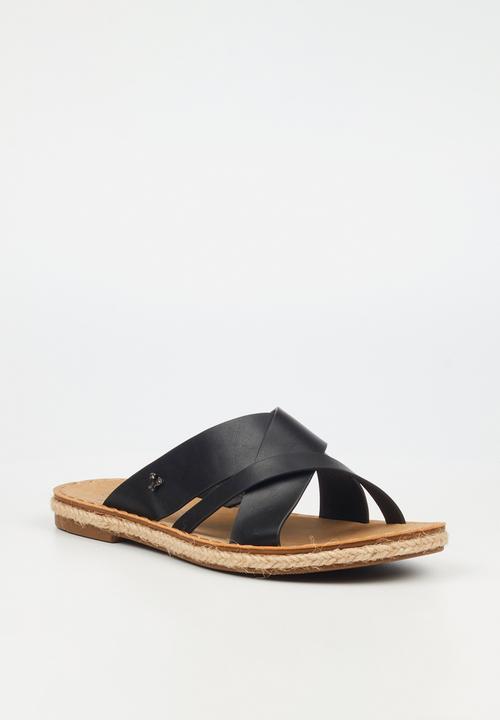 Butterfly Feet - Celia 3 sandal - black