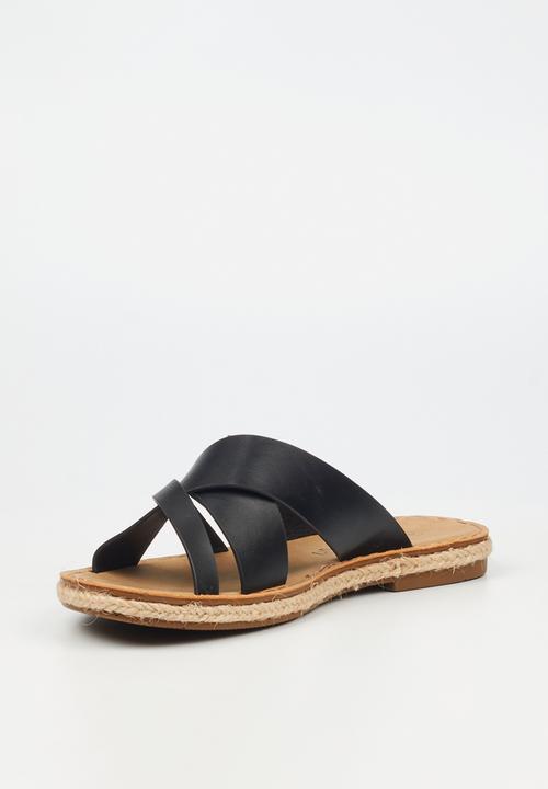 Butterfly Feet - Celia 3 sandal - black