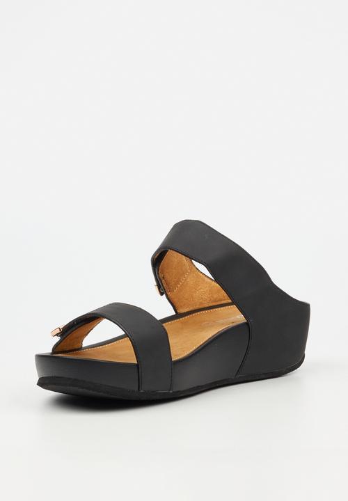 Butterfly Feet - Delia 8 sandal - black