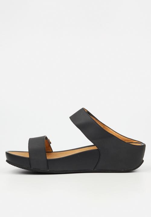 Butterfly Feet - Delia 8 sandal - black