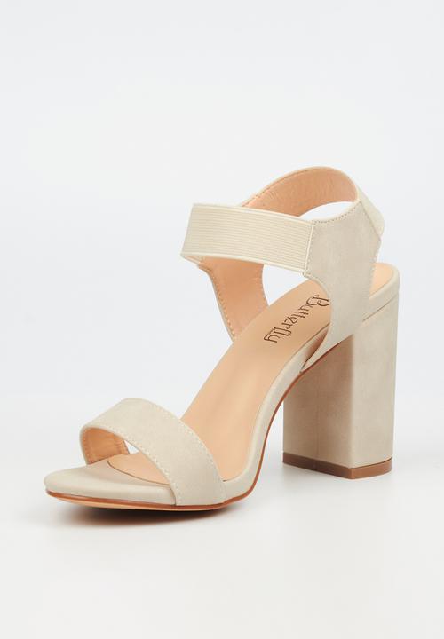 Butterfly Feet - Kaila 1 block heel - beige