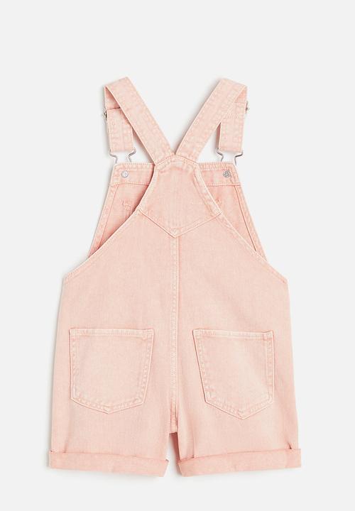 H&M - Denim dungaree shorts - pink