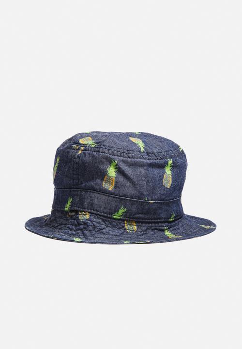 Globe - Montello Bucket Hat
