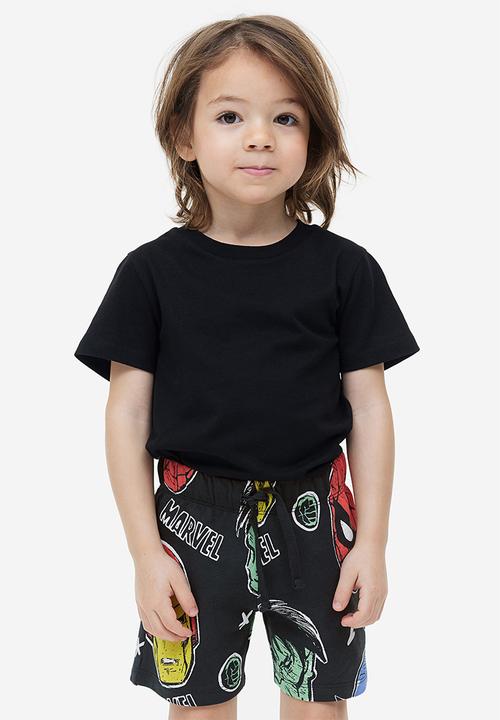 H&M - Printed pull-on shorts - black marvel comics