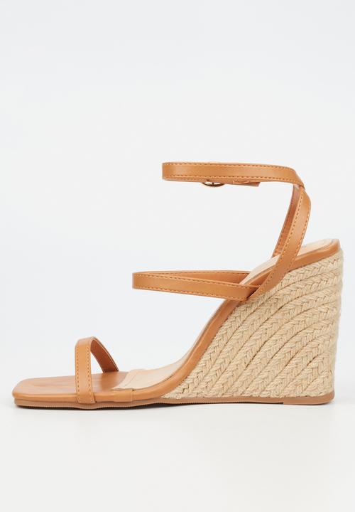 Miss Black - Tania 1 wedge heel - tan