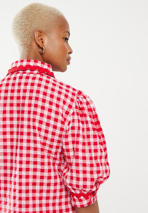 Me&B - The frankie shirt with ric rac detail - red gingham