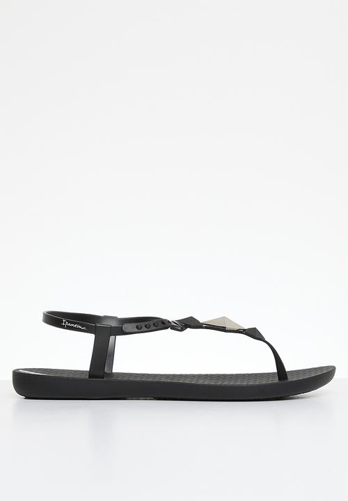 Ipanema - GIL27101 sandal - black