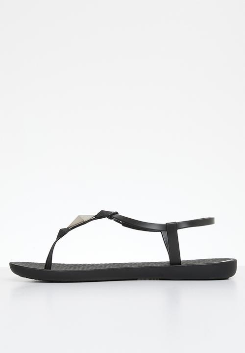 Ipanema - GIL27101 sandal - black