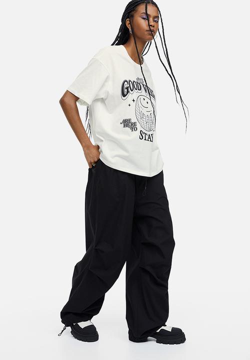 H&M - Oversized printed t-shirt - cream good vibes