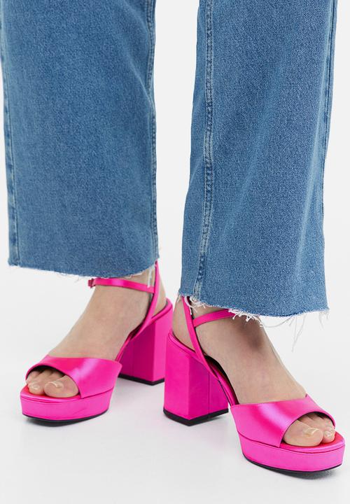 H&M - Platform sandals - bright pink