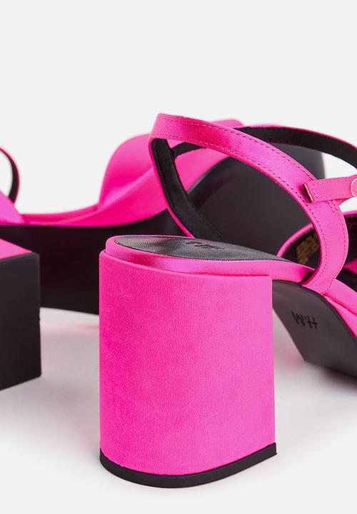 H&M - Platform sandals - bright pink