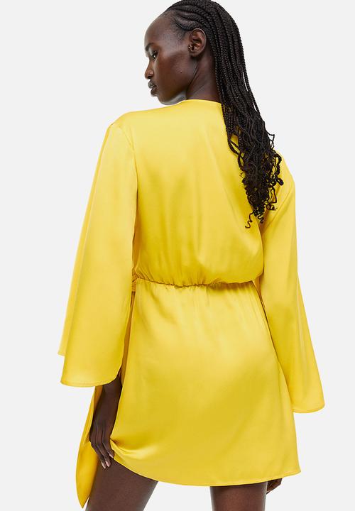 H&M - Satin wrap dress - yellow