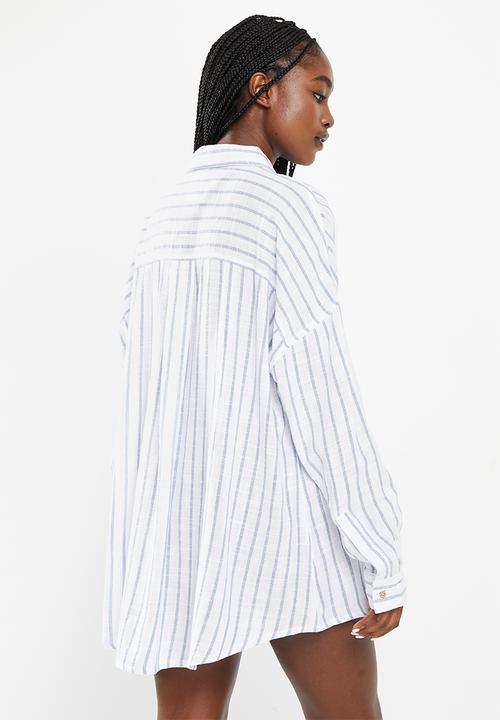 Cotton On - Swing beach shirt - blue dusk stripe