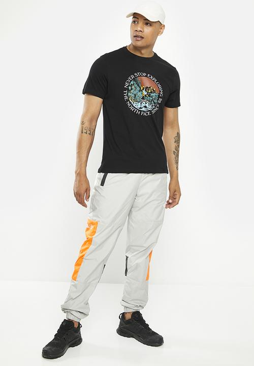 The North Face - M short sleeve graphic tee - black