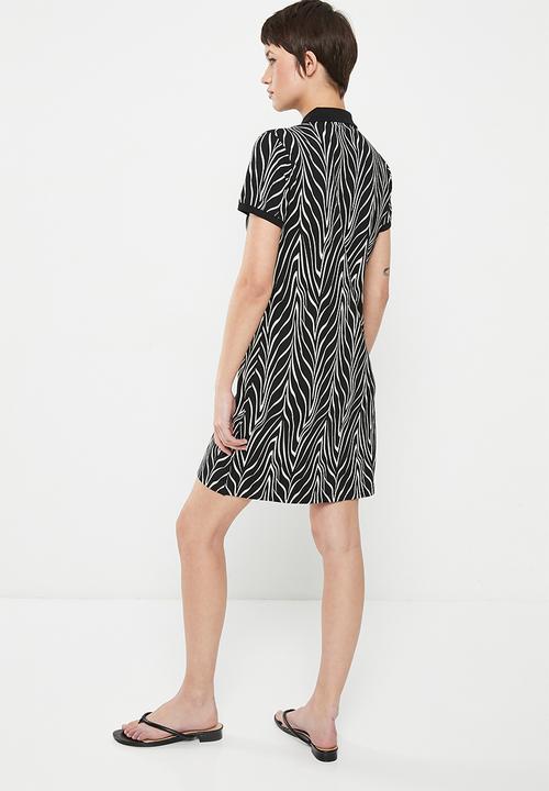 POLO - Wmn short sleeve design golfer dress - black