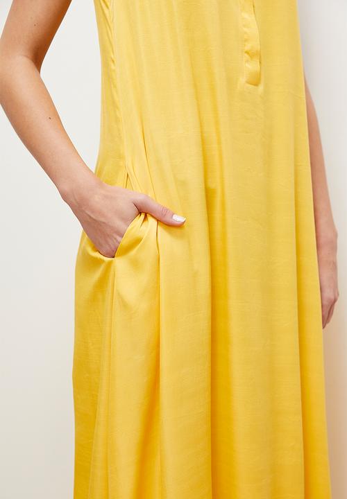 edit - Sleeveless mandarin collar trapeze dress - dandelion