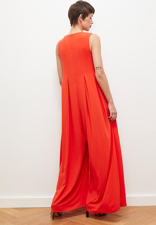 edit - Wide leg pleated jumpsuit - red