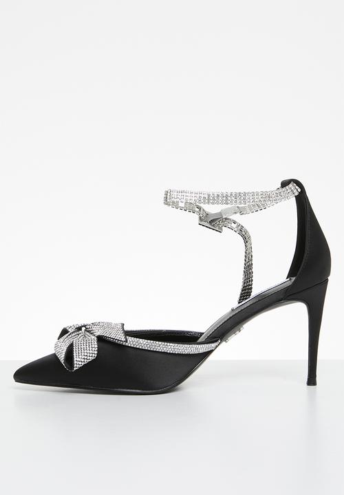 Steve Madden - Live up court heel - black satin