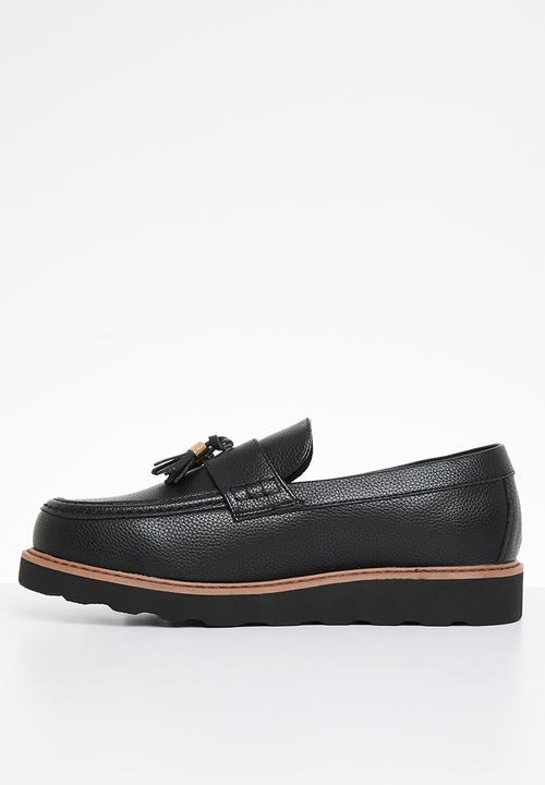 Jonathan D - J scout - black