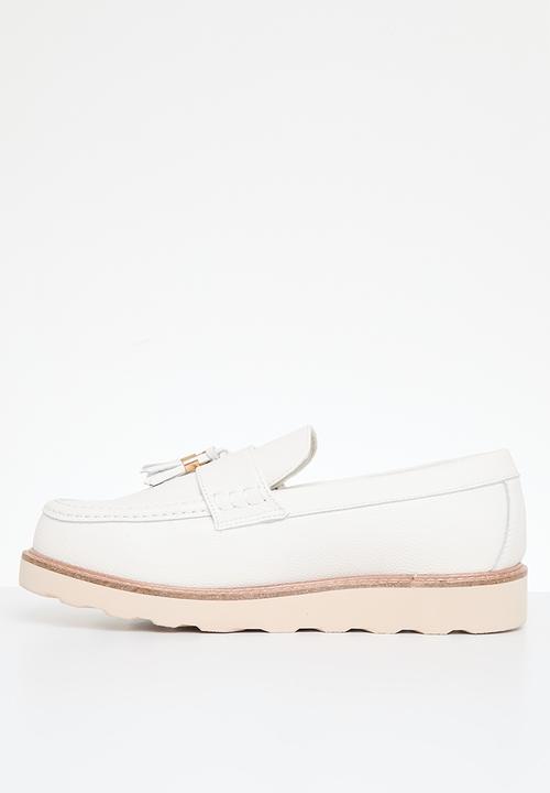 Jonathan D - J scout - white