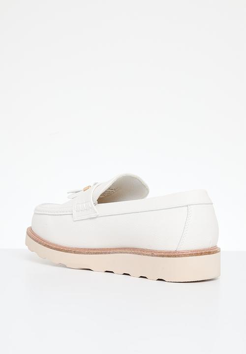 Jonathan D - J scout - white