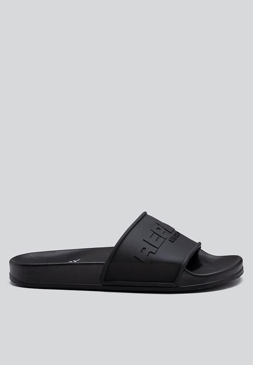 Replay - Up emboss slide - black