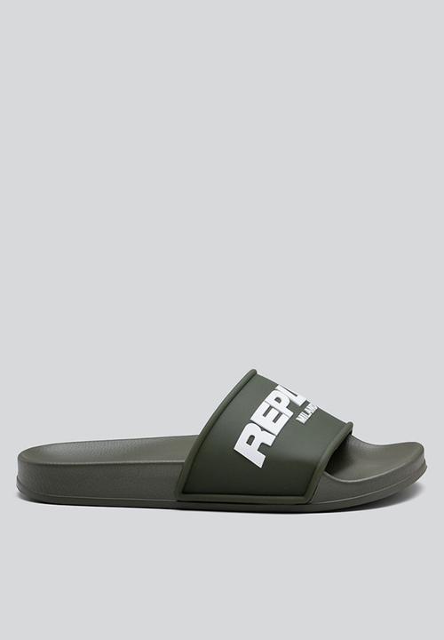 Replay - Up emboss slide - mil green