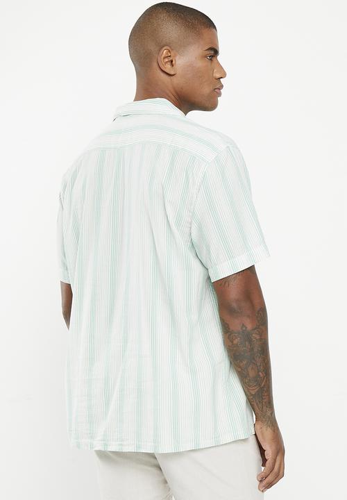 Levi’s® - Short sleeve classic camper - georgie wasabi