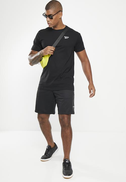 Reebok - Ri left chest logo tee - black