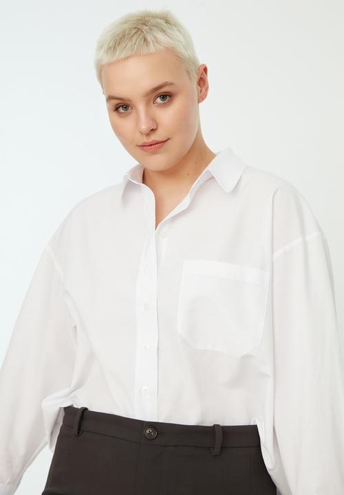Trendyol - Plus regular long sleeve shirt - white