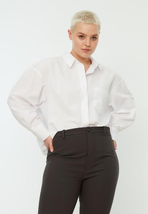 Trendyol - Plus regular long sleeve shirt - white