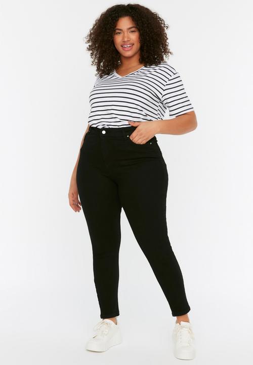 Trendyol - Plus skinny high rise jean - black