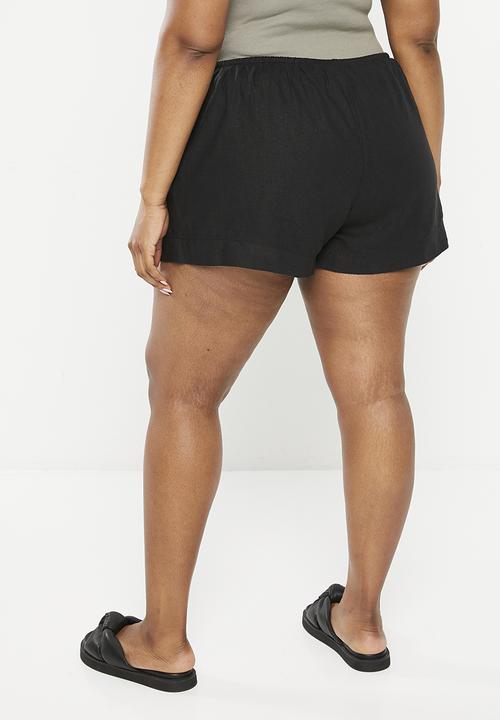 Cotton On - Plus haven short - black
