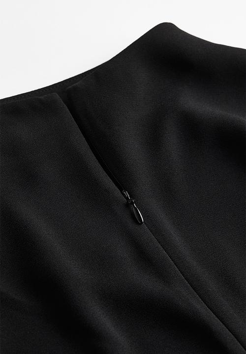 H&M - Gathered crêpe dress - black