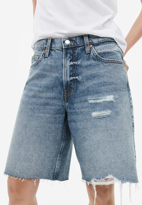 H&M - Low-waisted bermuda shorts -  denim blue