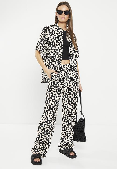 Me&B - Tailored shirt - 60s daisy