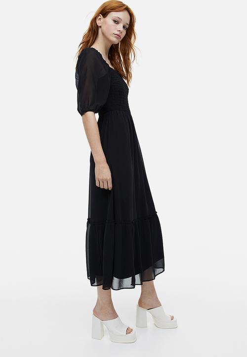 H&M - Puff-sleeved smocked dress - black