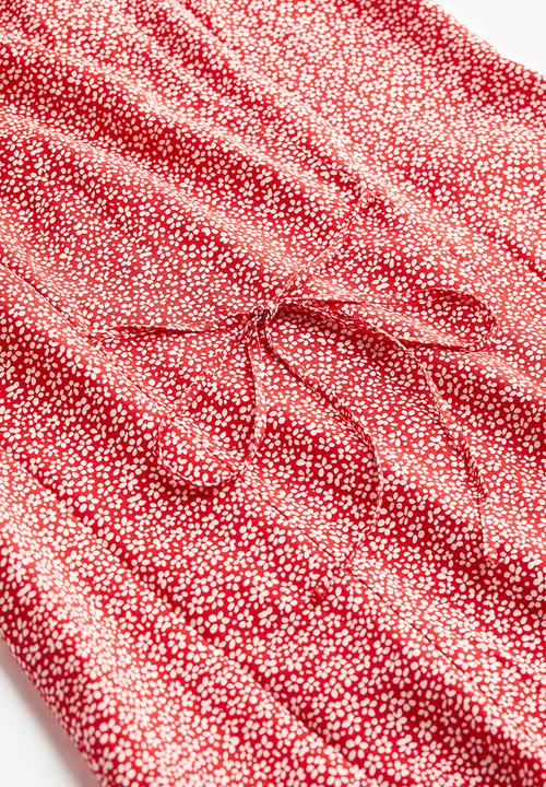 H&M - Tie-detail button-front dress - red/small flowers