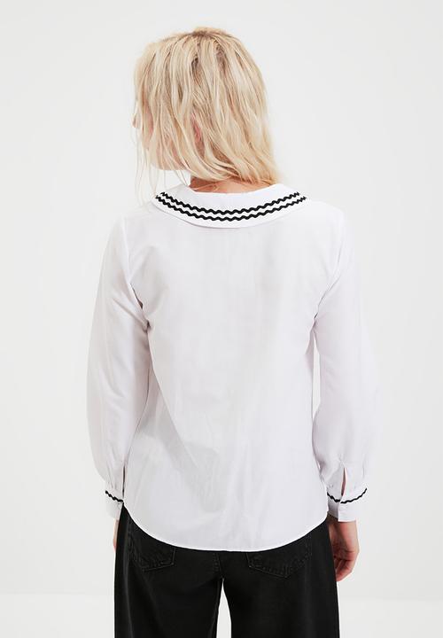 Trendyol - Peter pan collar shirt - white