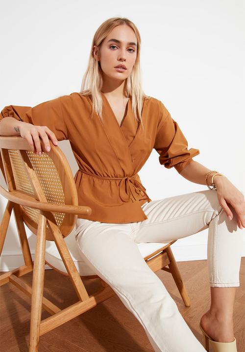 Trendyol - Wrap blouse - brown